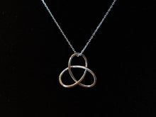 Load image into Gallery viewer, Trefoil Necklace (Metal)