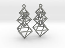Load image into Gallery viewer, Dangling Octahedra Earrings (Nylon)