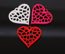 Load image into Gallery viewer, Heartcatcher Pendant (Nylon)